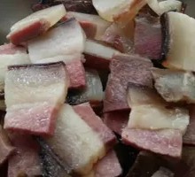 Homemade Smoked Pork Belly