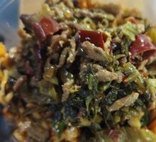 Sour Cabbage and Pork Noodles