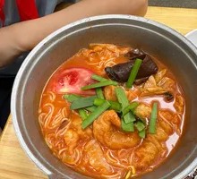 Tomato Pork Rice Noodles