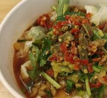 Sheep's Sorrel Pork Dumplings with Sauce
