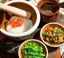 Stir-Fried Pork and Green Beans over Rice