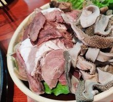 招牌带皮羊肉