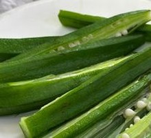 Steamed Okra with Soy Sauce