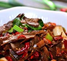 Beef and Cilantro Claypot Rice