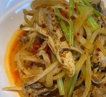 Sour Radish Shredded Chicken