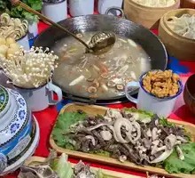 Stir-fried Lamb with Rice Noodles