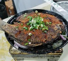 Sautéed Crucian Carp on Iron Plate