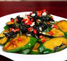 Pan-fried Cucumber with Perilla