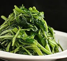 Stir-fried Hollow Stem Vegetable with Garlic