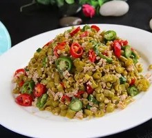 Sour Pickled Beans with Minced Pork