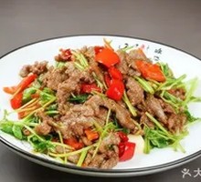 Stir-Fried Snowflake Beef