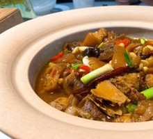 Braised Pig Trotter with Dried Tofu Sheets