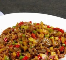 Spicy Sour Chicken Offal Wooden Bucket Rice