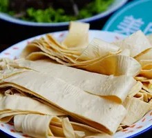 Tofu Skin and Tofu Sheet Stir-fry