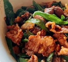 Homestyle Stir-Fried Pork