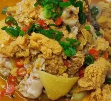 Fish Roe and Fish Bladder Hot Pot