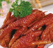 Braised Chicken Feet with Tiger Skin