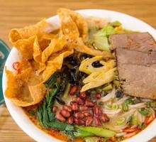 Braised Beef Luosifen