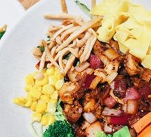 Sichuan Pepper Roasted Chicken Leg Warm Bowl