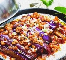 Minced Pork and Eggplant Noodles