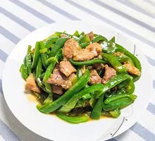 Stir-Fried Pork with Chili