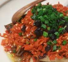 Red Pepper Steamed Sausage