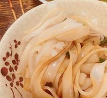 Pork lard mixed rice noodles