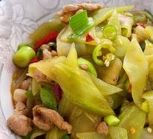 Stir-fried Pork with Lettuce