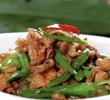 Spicy Pork with Chili Rice