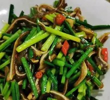 Stir-fried Pig Ear Tips