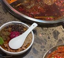 Red and White鸳鸯 Pot