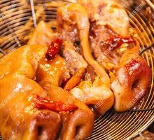 Freshly Boiled Pork Head Meat
