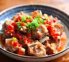 Steamed Pork Ribs with Chopped Chili