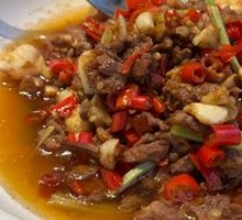 Stir-Fried Beef with Yellow Onion