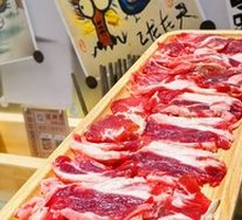 Hand-Cut Fresh Beef Ribs
