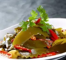 Pickled Chili Seaweed Slices