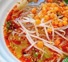 Sour Cabbage Spicy Noodles