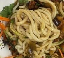 Ji Mama Noodles with Sauce