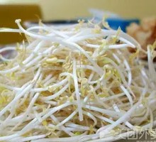Bean sprouts