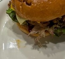 Texas Smoked Pulled Pork Burger