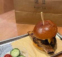 Slow-Roasted Beef Ribs Burger