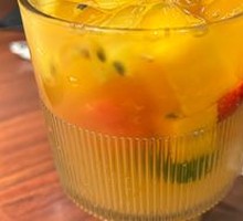 SOOSOO Fresh Fruit Tea