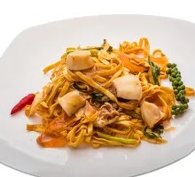 Chicken Gizzard Stir-Fried Noodles