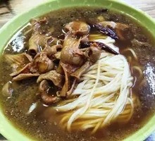 Old Soup Chicken Intestine Noodles