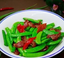 Cured Pork with Snow Peas