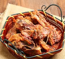 Spicy Braised Chicken Frames