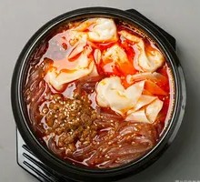Stone Pot Old Spicy Dumpling Noodles