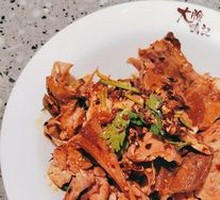 Signature Chicken Frame Salad