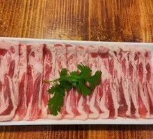 Hand-Cut Lamb Ribs
