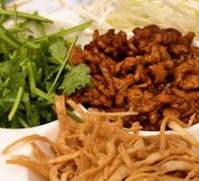 Beijing-style Shredded Pork in Soy Sauce